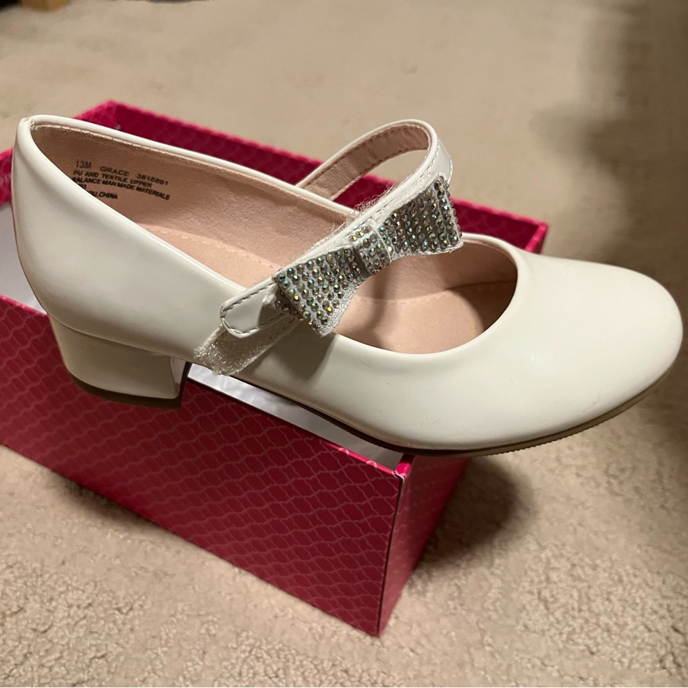 Kelly & Katie White Little Girls Size 13 Dress Shoes - First Communion/Wedding